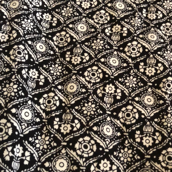 Black and white joggers - Picture 2 of 2